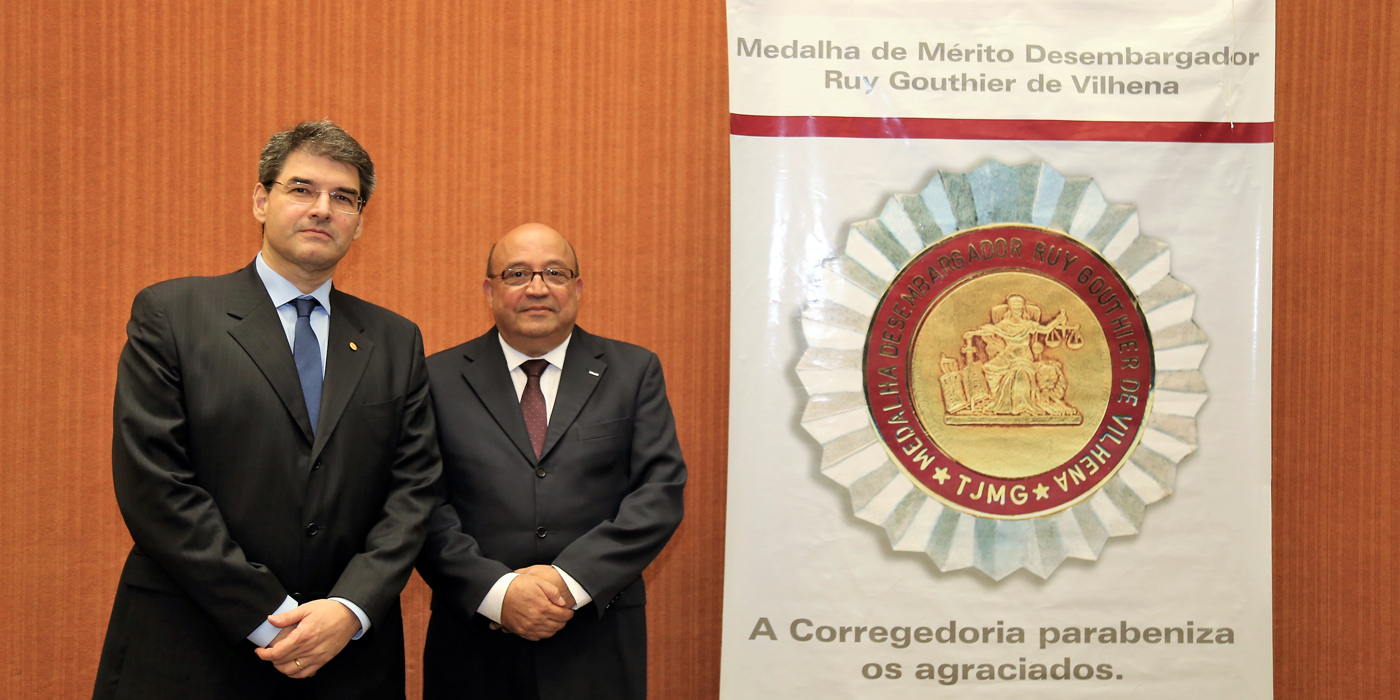 O desembargador André Leite Praça (esq) e o chefe de gabinete da Presidência (dir) / Foto: Su Bernardes